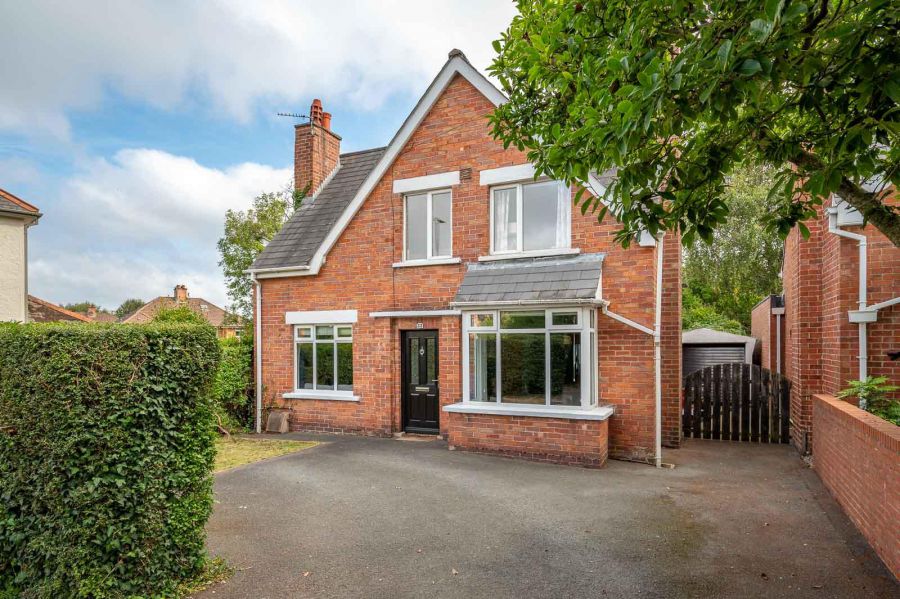 33 Kilhorne Gardens, Cherryvalley, Belfast, BT5 6NT