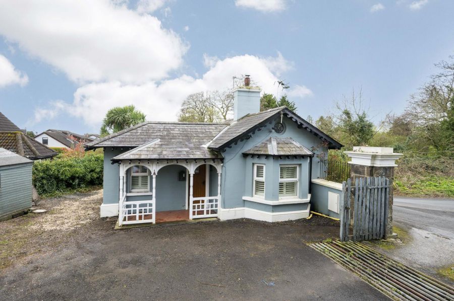 92 Taylors Avenue, Carrickfergus, BT38 7HW