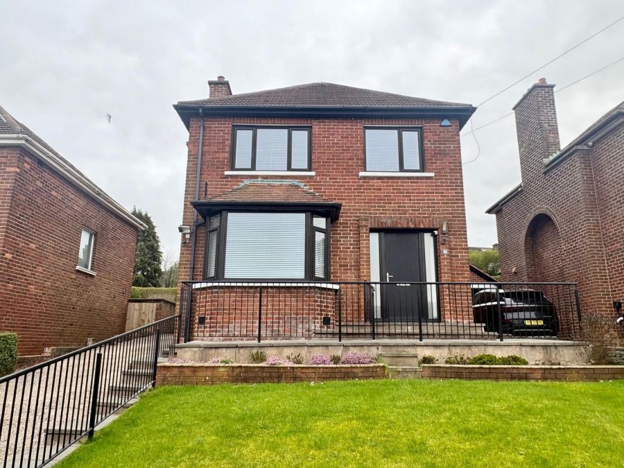12 Roddens Crescent, Belfast, BT5 7JN