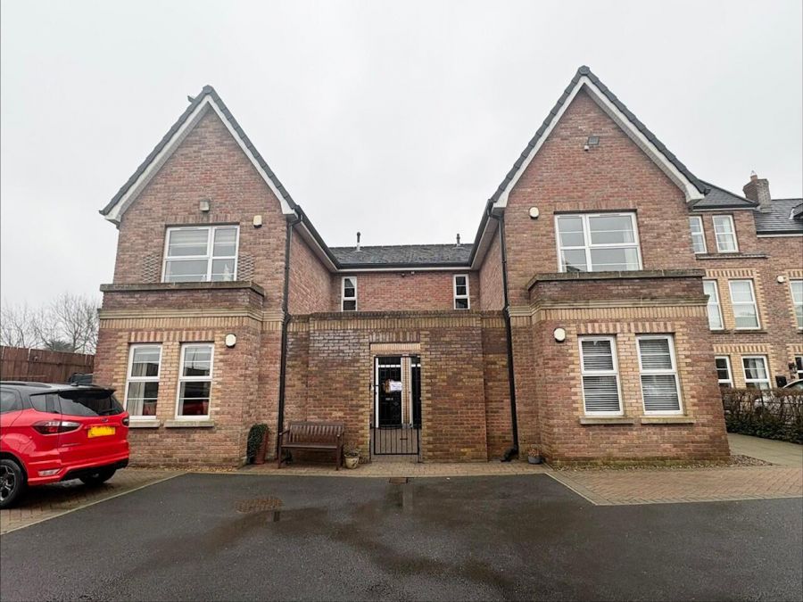 34 Strathearn Lane, Belfast, BT4 2BT