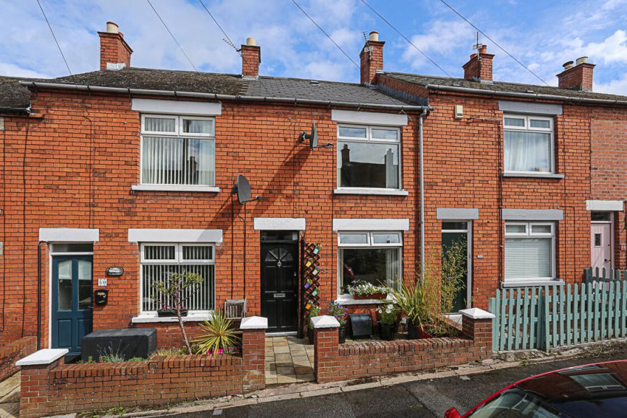 52 Park Drive, Holywood, BT18 9LW