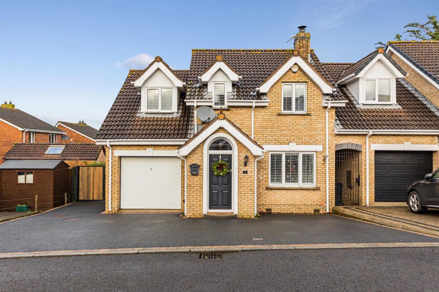 1 The Spires View, Killinchy, Newtownards, BT23 6UF