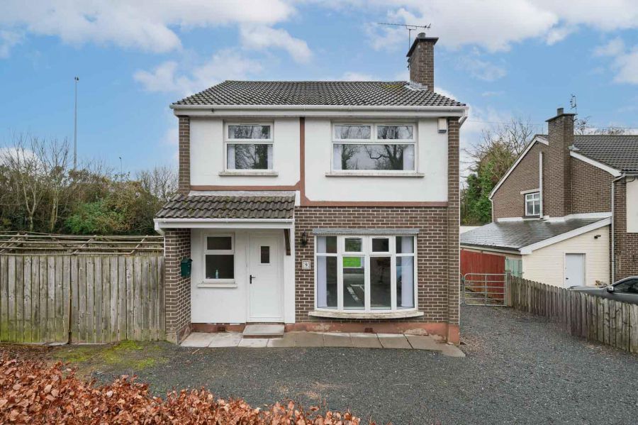 9 Rathgael Road, Bangor, BT19 1RW