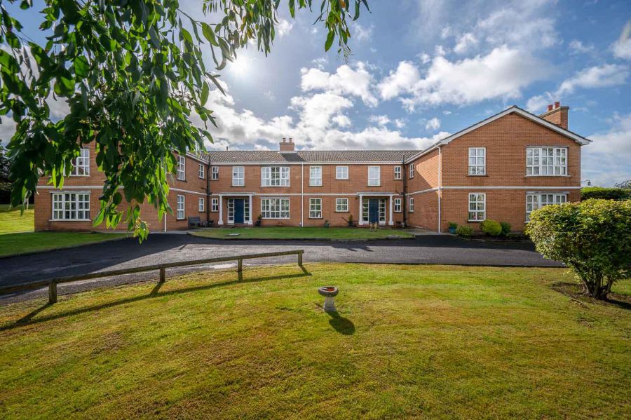 10 The Mews, 160 Groomsport Road, Ballyholme, Bangor, BT20 5QP