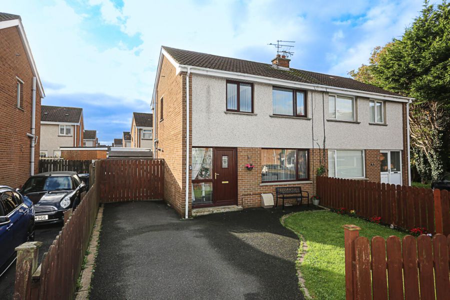 5 Cardy Close, Bangor, BT19 1AT
