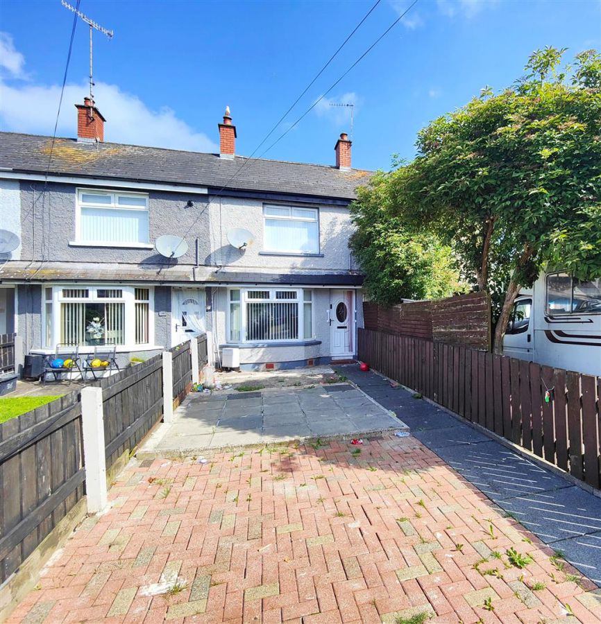 172 Brompton Park, Belfast, BT14 7LE