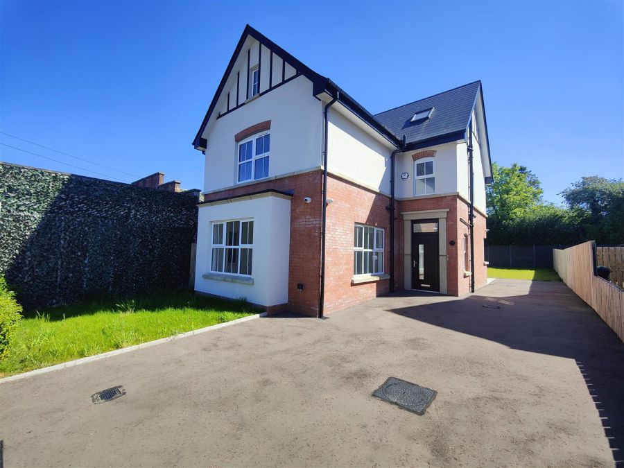 35B Parkmount Road, Antrim Road, Belfast, BT15 4EQ