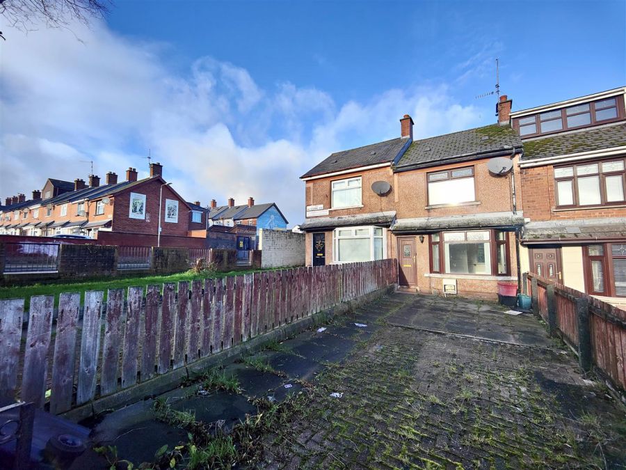 4 Holmdene Gardens, Ardoyne, Belfast, BT14 7LL