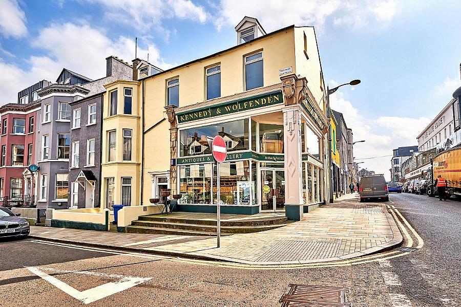86 Main Street & 2 Bath Street, Portrush, BT56 8AW