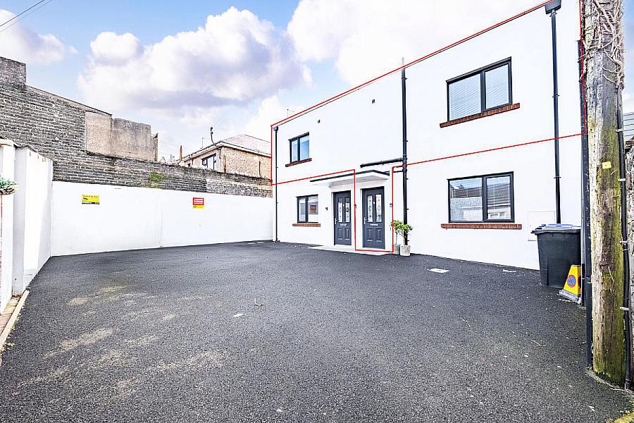 17B Victoria Street, Portrush, BT56 8DL