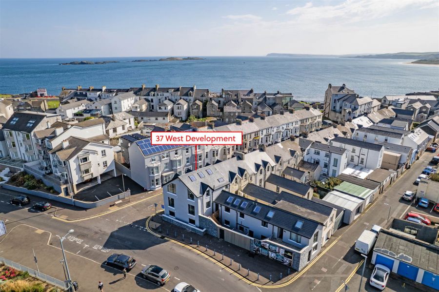 Apt 3, 37 West, Princess Street, Portrush, BT56 8AX
