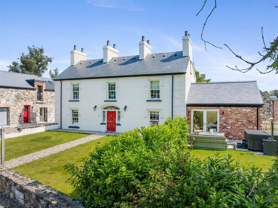 6 Corrstown Lane, Portrush, BT56 8FX