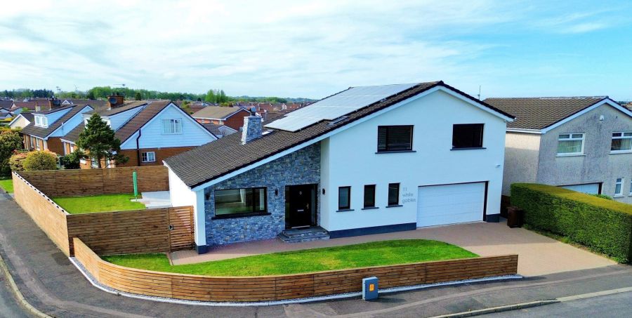 White Gables, 11 Sandelwood Avenue, Coleraine, BT52 1JW