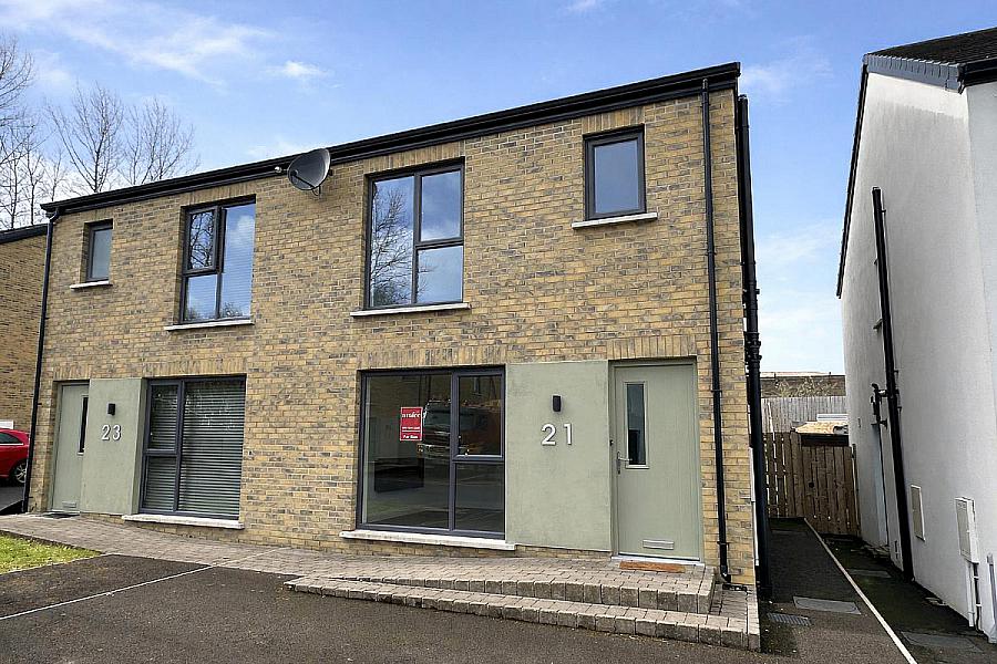 21 Lakeside Gardens, Off Bushmills Road, Off Bushmills Road, Coleraine, BT52 2FQ