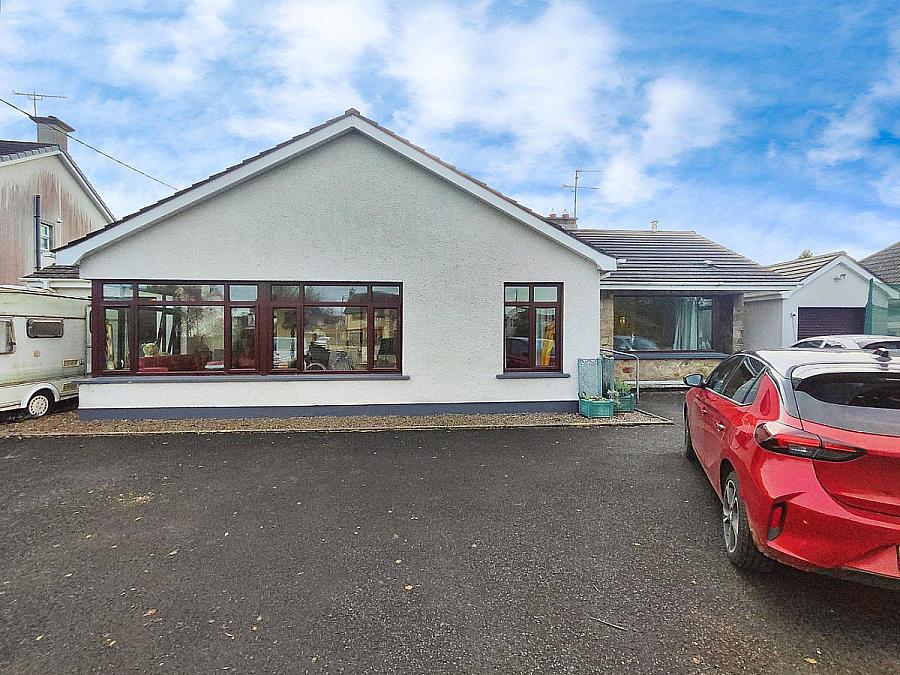17 Ballymena Road, Ballymoney, BT53 7ET