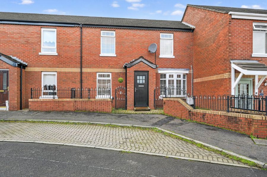 8 Barrington Gardens, Donegall Road, Belfast, BT12 5PY