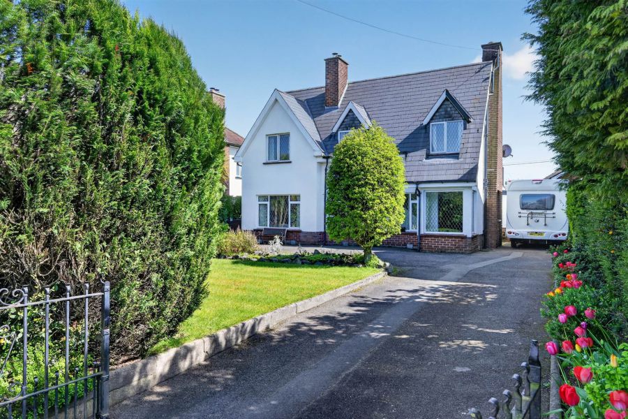 6 Ballynahinch Road, Carryduff, Belfast, BT8 8DN