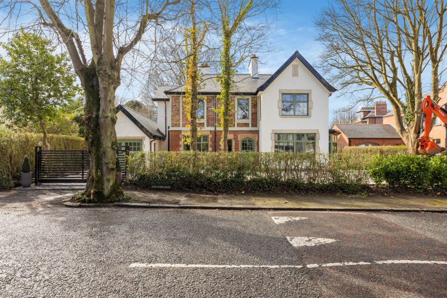 29 Myrtlefield Park, Malone, Belfast, BT9 6NF