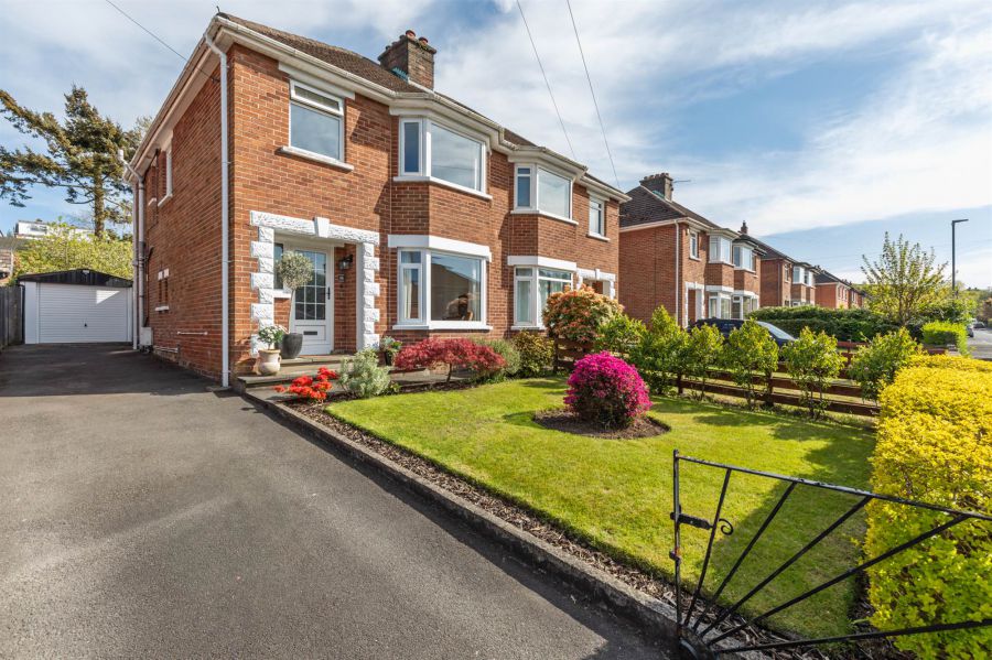 26 Gilnahirk Park, Gilnahirk, Belfast, BT5 7DX