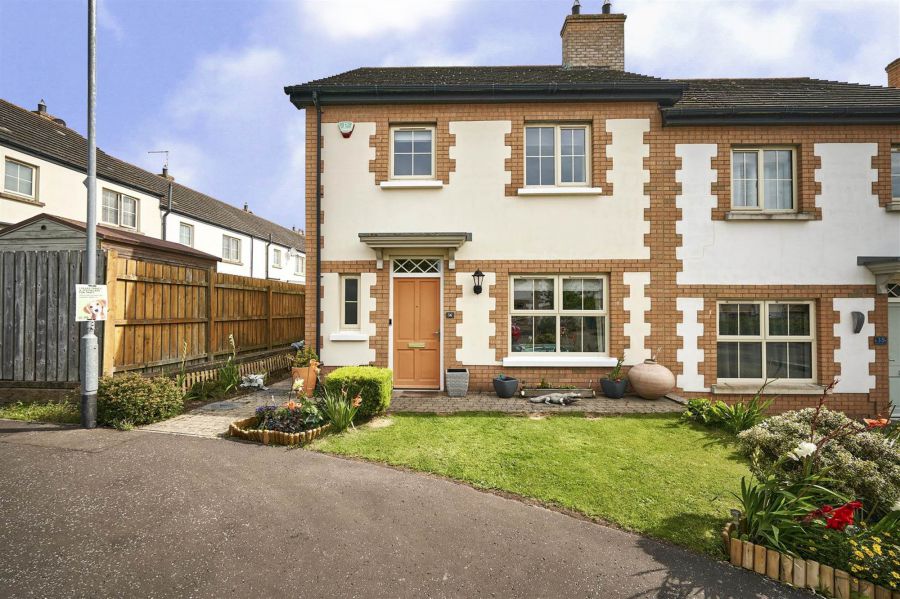 36 Coopers Mill Court, Dundonald, Belfast, BT16 1SZ