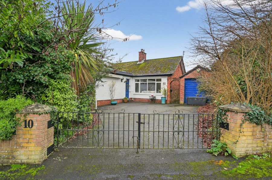 10 Woodcroft Park, Holywood, BT18 0PS