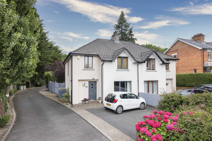 34A Knockvale Park, Ballyhackamore, Belfast, BT5 6HJ