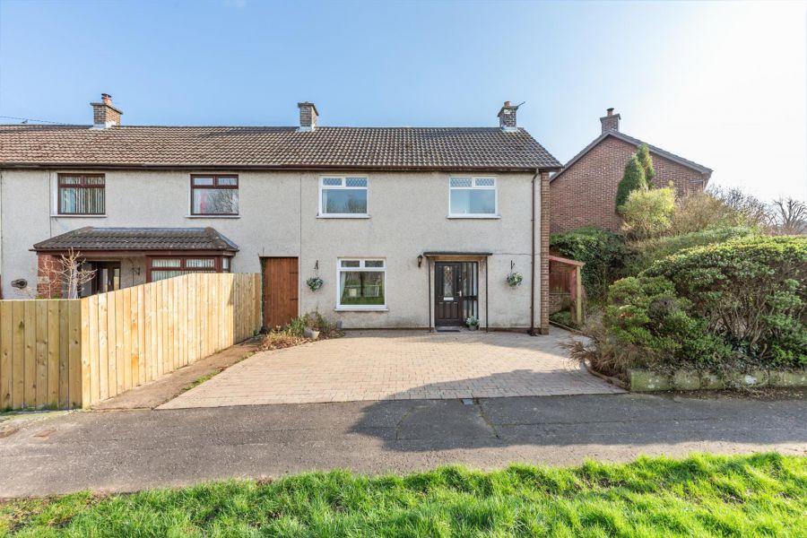 2 Whincroft Road, Braniel, Belfast, BT5 7JZ