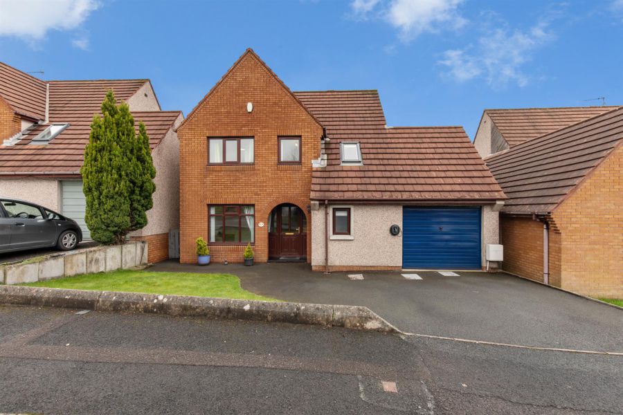 42 Beechwood Manor, Dundonald, Belfast, BT16 2BL