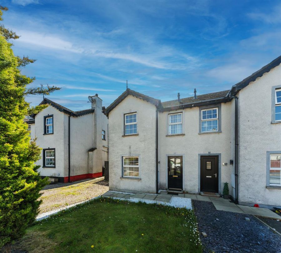 15 Strone Park, Dundonald, Belfast, BT16 1UW
