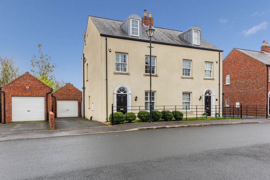 1 Breton Road, Lisburn City, BT28 3YY