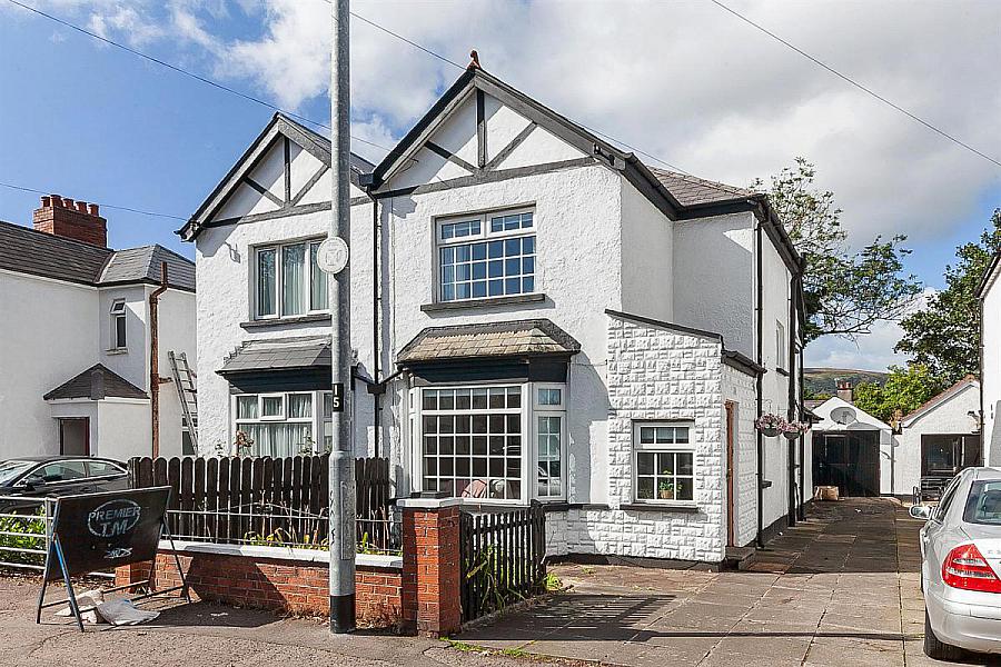 61 Upper Lisburn Road, Finaghy, Belfast, BT10 0GY