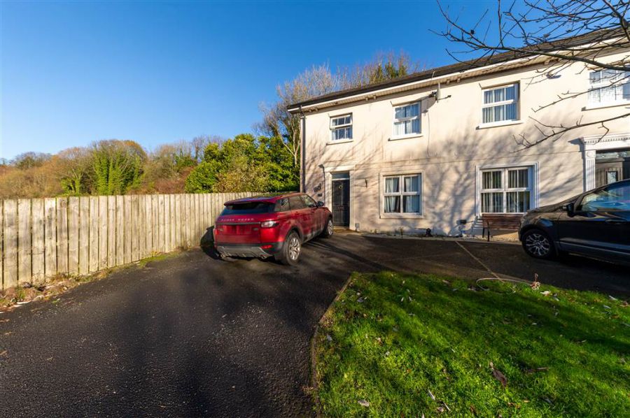9 Mill Valley, Ligoniel, Belfast, BT14 8FW