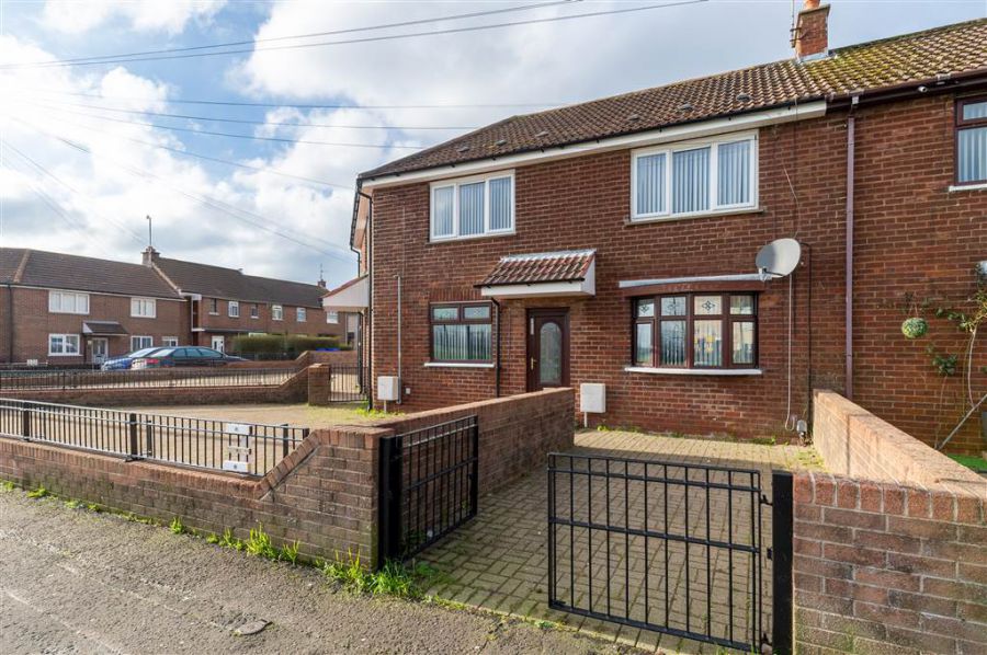 30B Glassmullen Gardens, Shaws Road, Belfast, BT11 8NJ