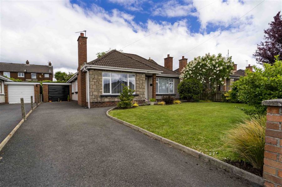 8 Lansdowne Park, Off Largymore Drive, Lisburn, BT27 5DJ