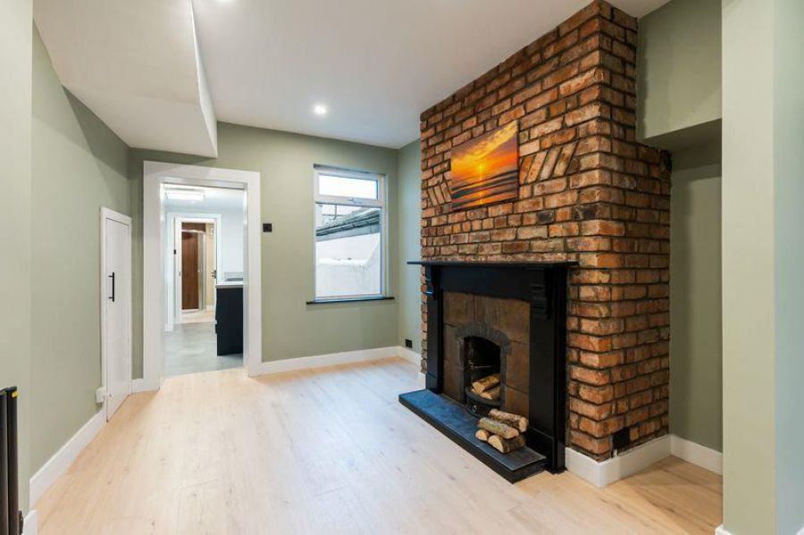 62 Central Avenue, Bangor, BT20 3AW