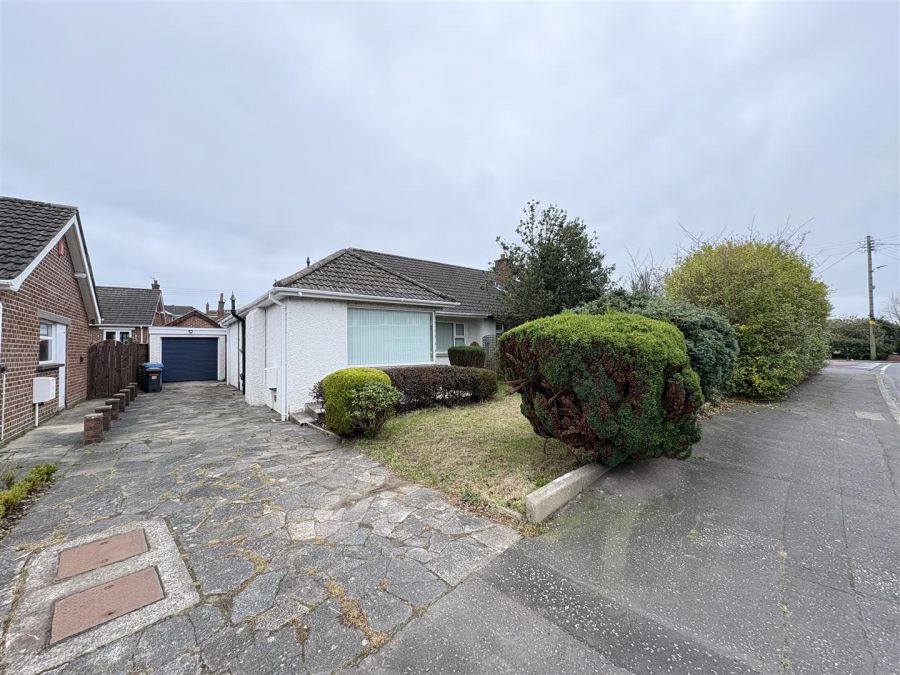 26 Ballymaconnell Road South, Bangor, BT19 6DG