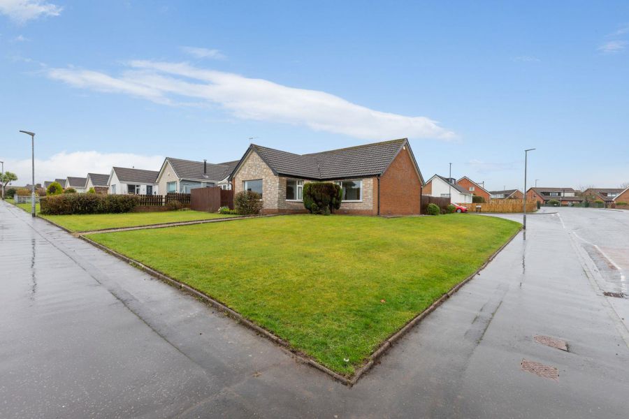 242 Donaghadee Road, Bangor, BT19 6NH