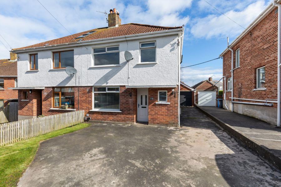 70 Beverley Gardens, Bangor, BT20 4NQ