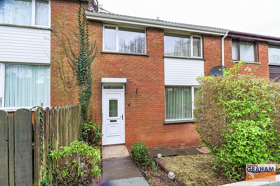 4 Iniscarn Park, Lisburn, BT28 2BL