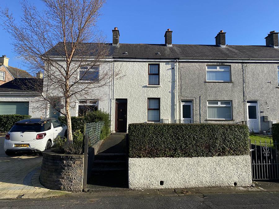 12 Plantation Drive, Lisburn, BT27 5BJ