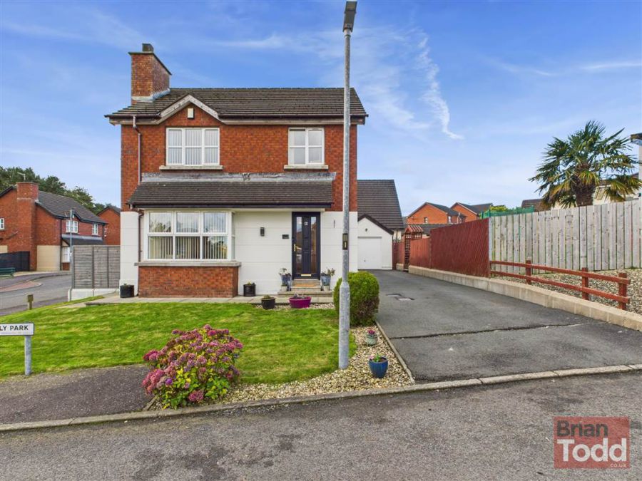1 Huntly Park, Larne, BT40 2TT