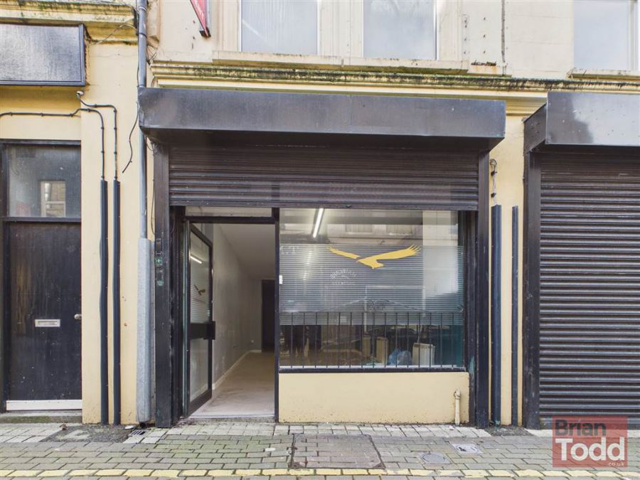 17 Dunluce Street, Larne, BT40 1JG