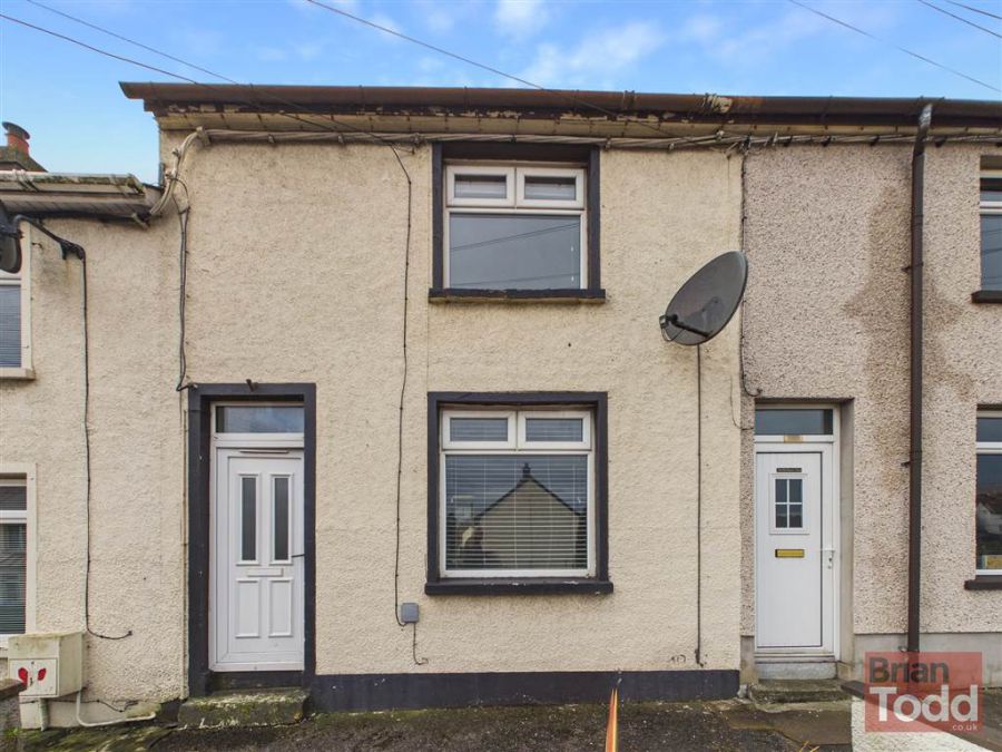 136 Old Glenarm Road, Larne, BT40 1NH