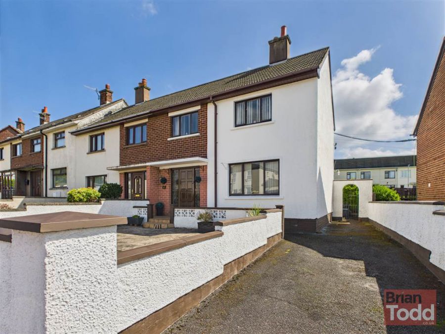41 Recreation Road, Larne, BT40 1EW