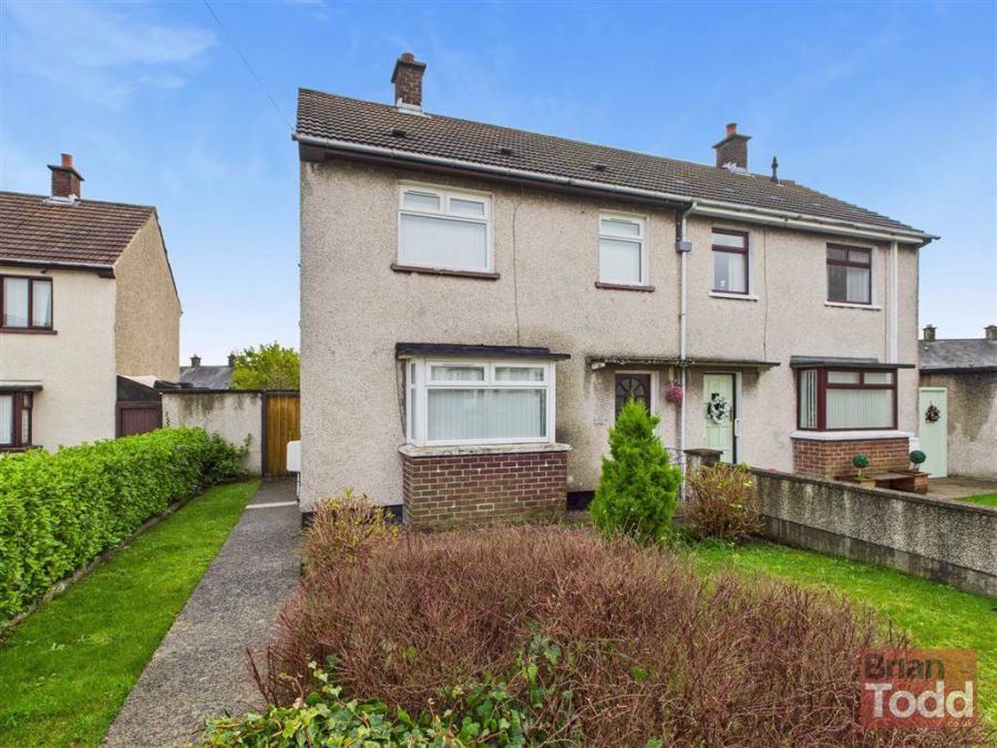 17 Sallagh Park South, Larne, BT40 1NR