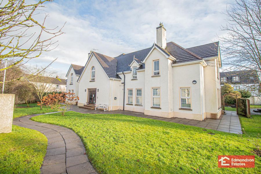 39 Tullymore Dale, Broughshane, Ballymena, BT43 7TD