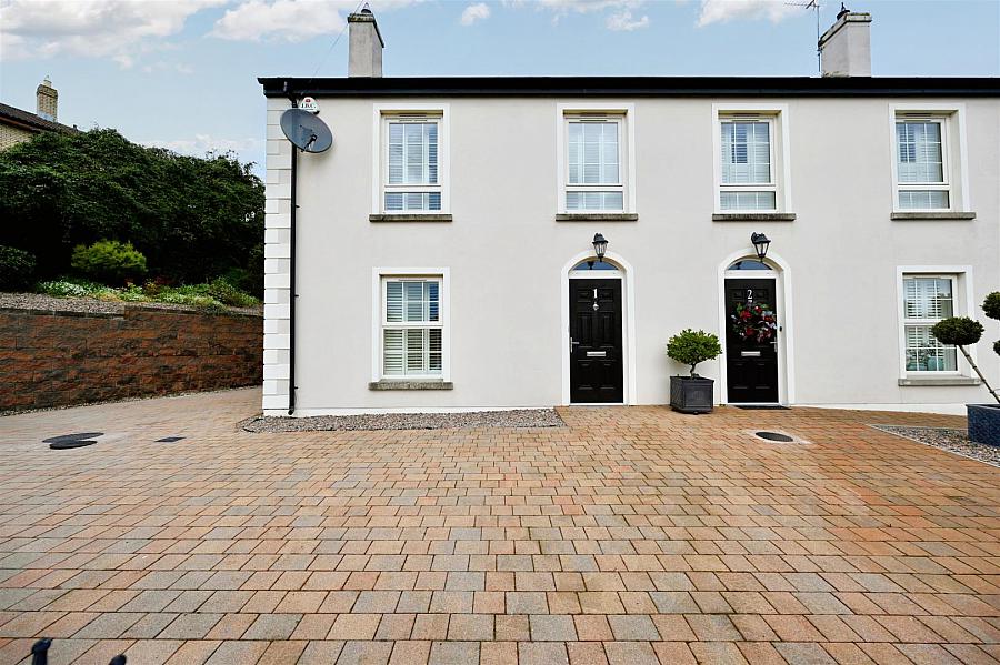 1 Grangewood Chase, Dundonald, Belfast, BT16 1HW