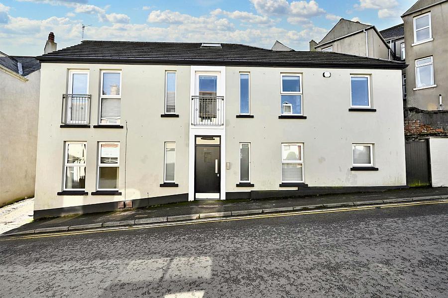 Apt 4, 61 Central Avenue, Bangor, BT20 3AU