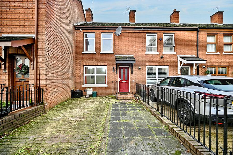 9 Catherine Street North, Belfast, BT2 8LR