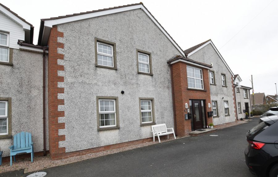 17  The Fairways, Cloughey, BT22 1JW